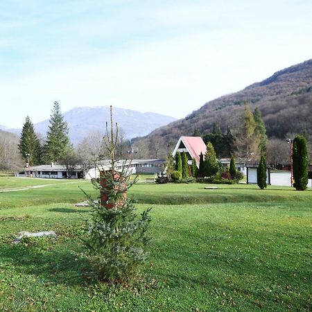 Hotel Np Sutjeska Paviljon A Tjentiste Exterior foto