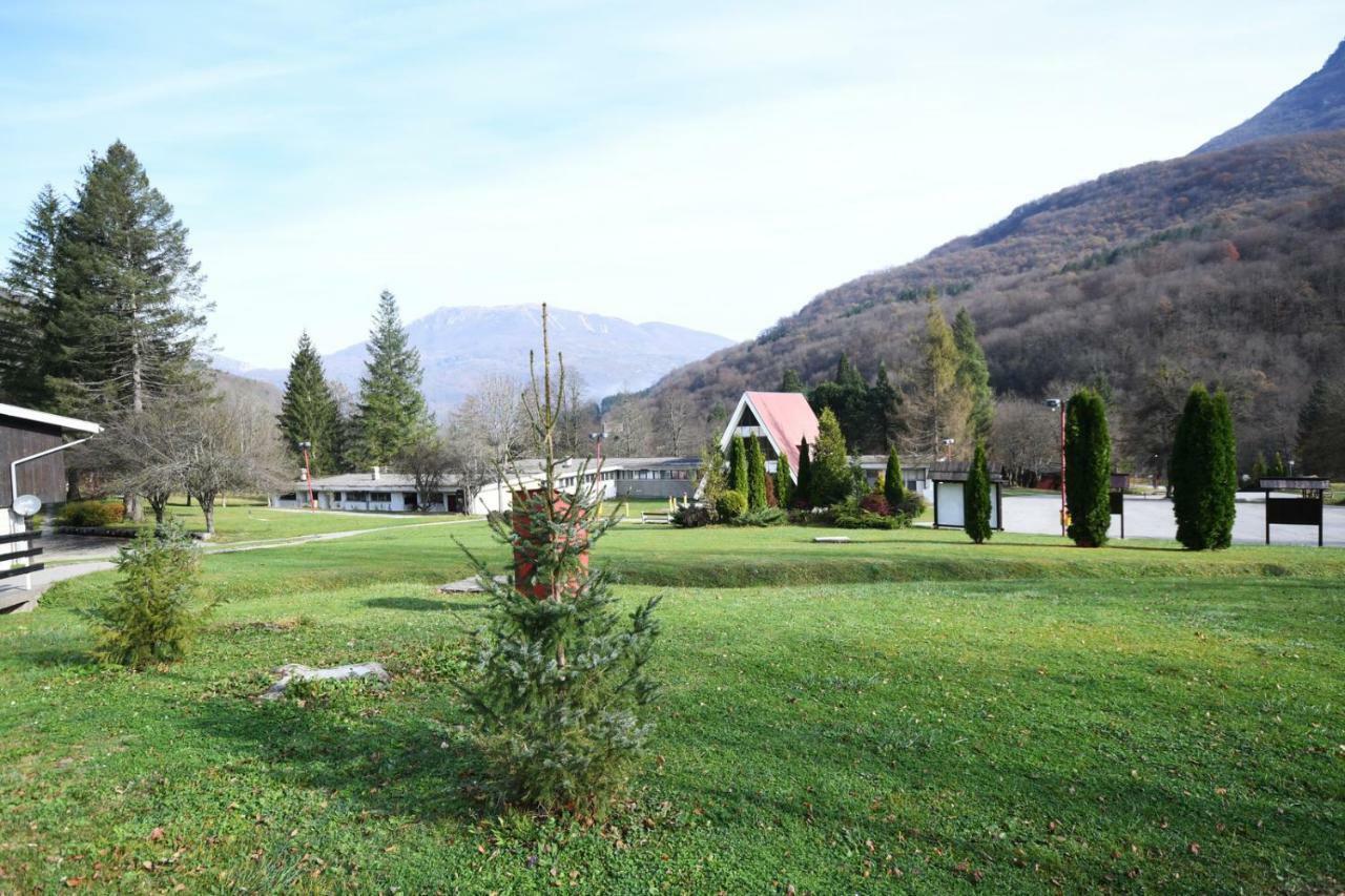 Hotel Np Sutjeska Paviljon A Tjentiste Exterior foto
